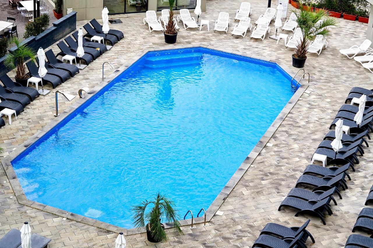 Vibe Apartment- Spa N Pools Beach Resort Năvodari Exteriér fotografie