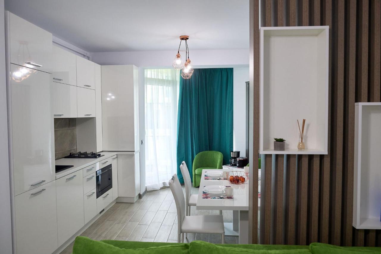 Vibe Apartment- Spa N Pools Beach Resort Năvodari Exteriér fotografie